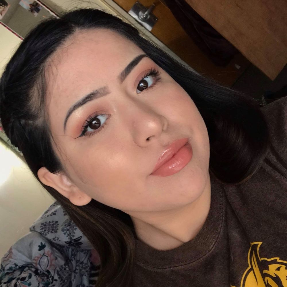 Meet your Posher, Jenn